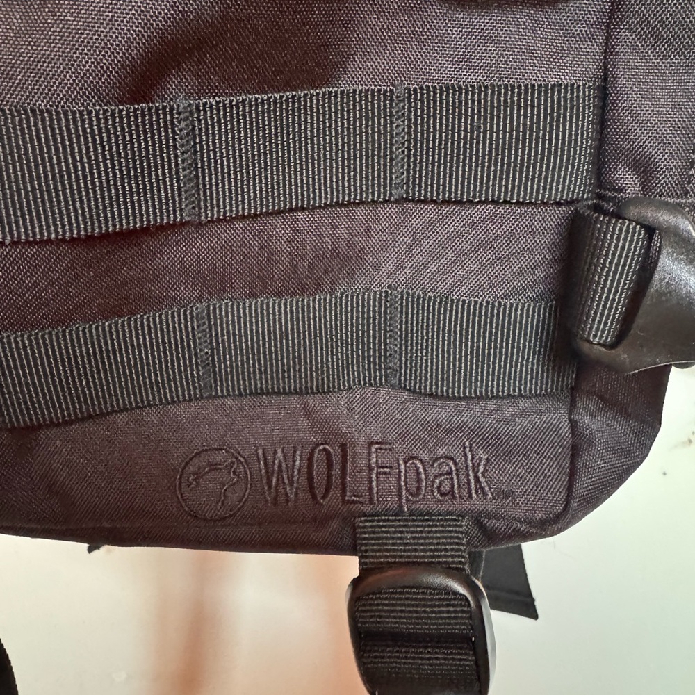 Wolfpak Black 35L Backpack - Picture 4 of 6